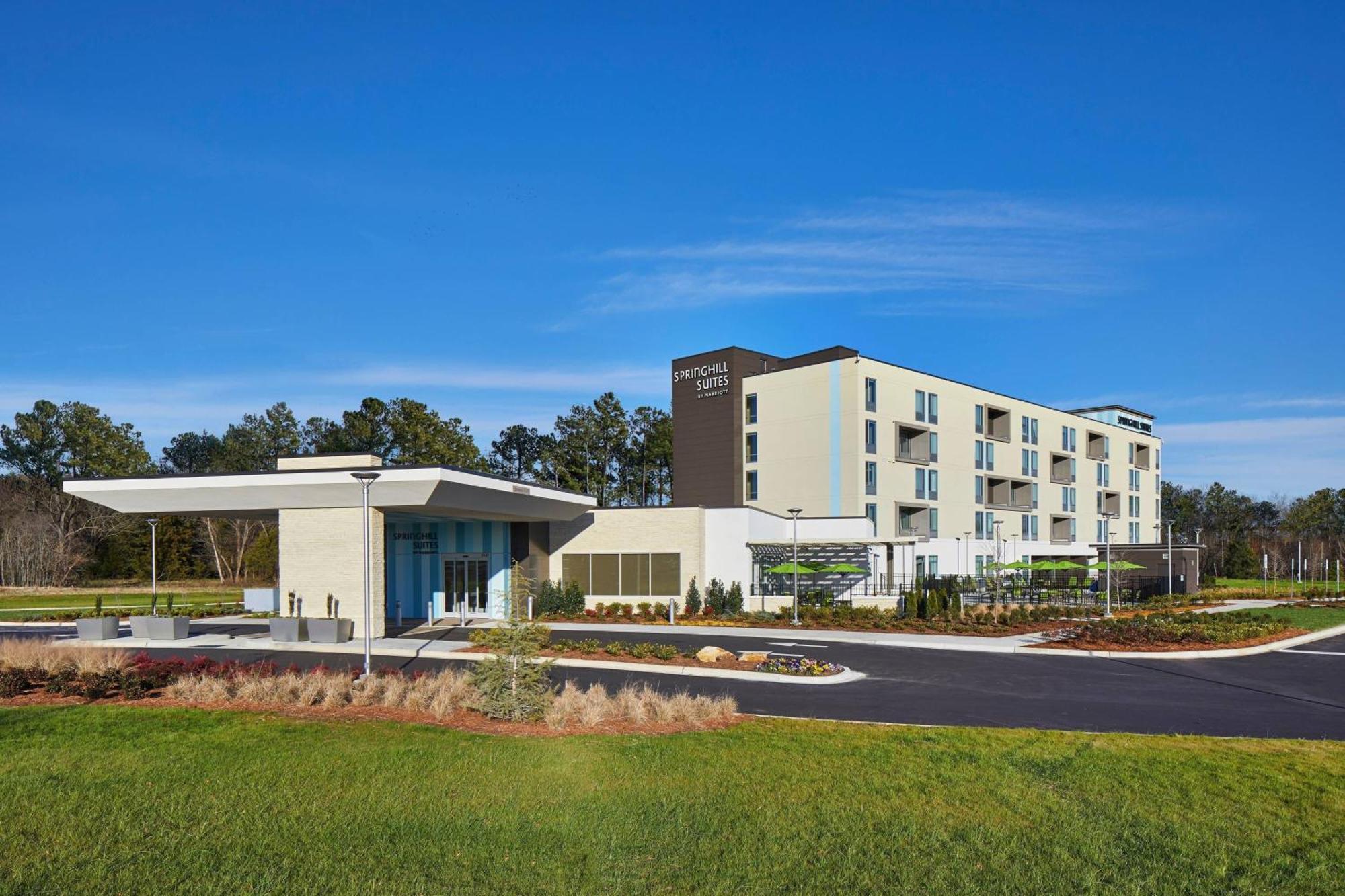 Springhill Suites Charlotte At Carowinds Exterior foto